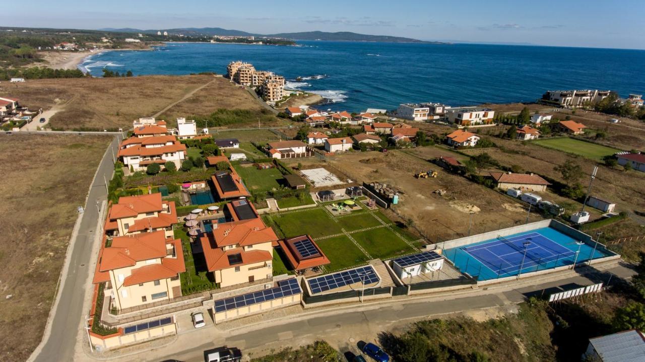 Villa Em Lozenets Exterior photo