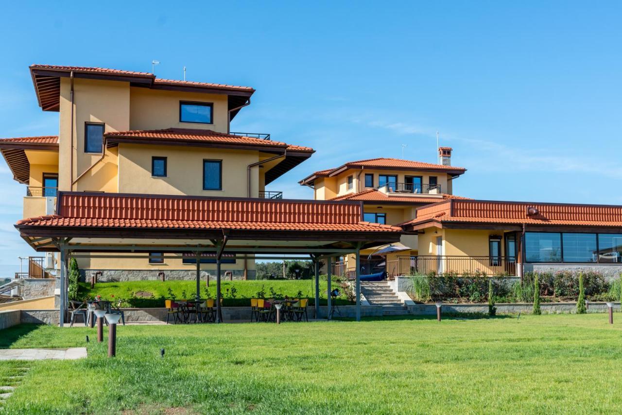 Villa Em Lozenets Exterior photo