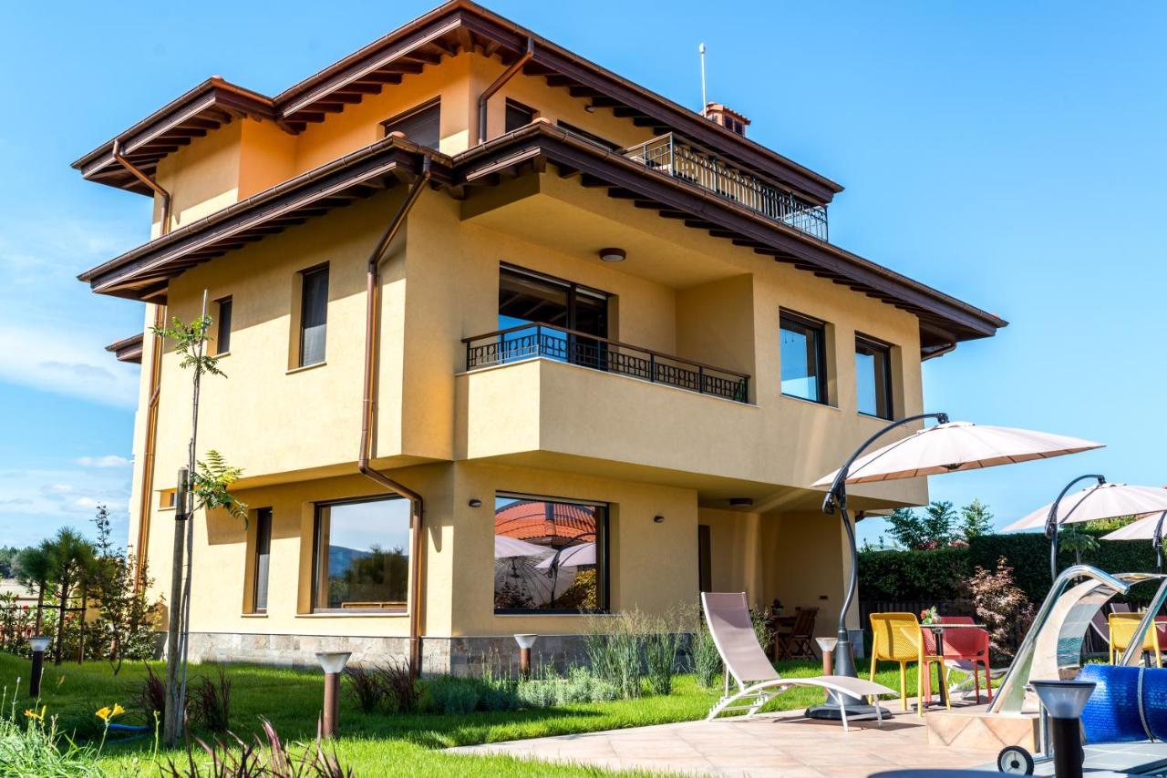 Villa Em Lozenets Exterior photo
