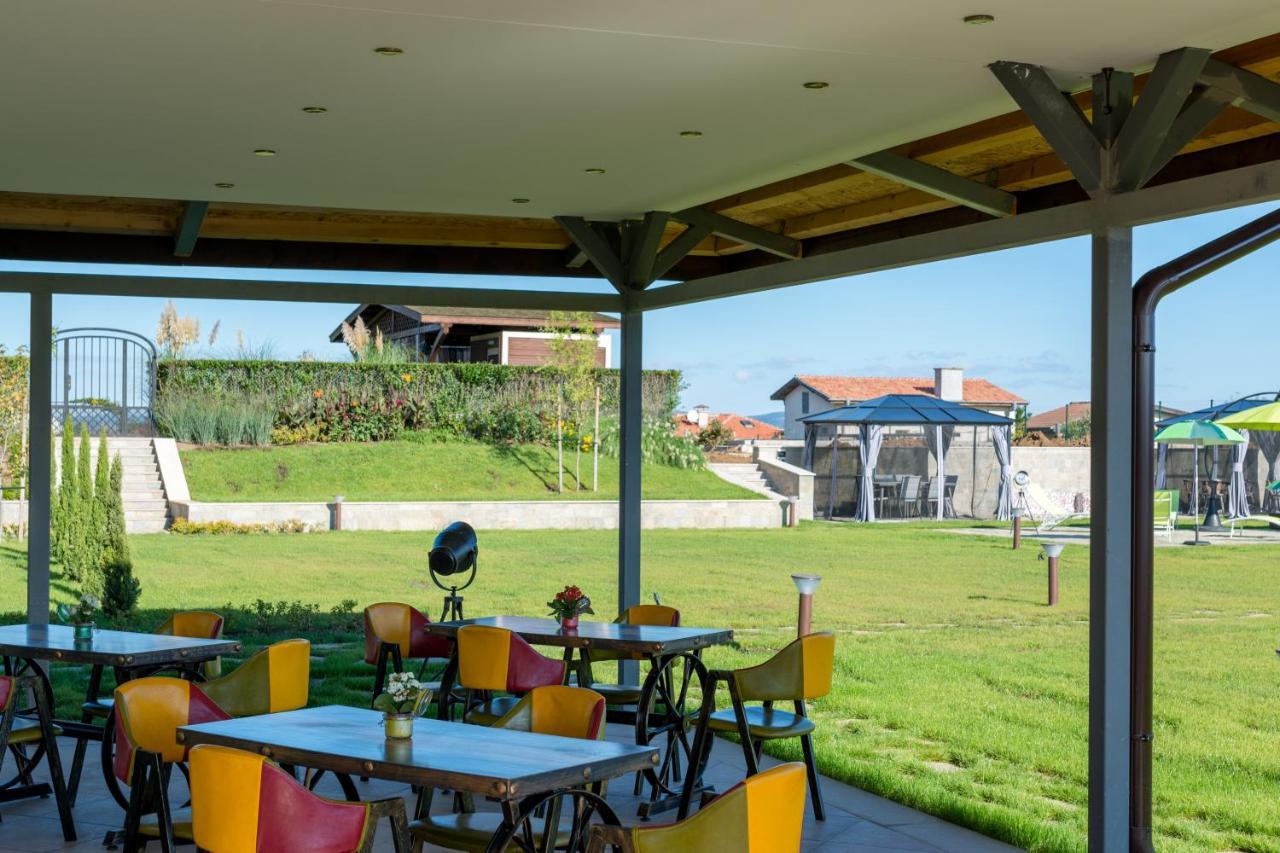 Villa Em Lozenets Exterior photo